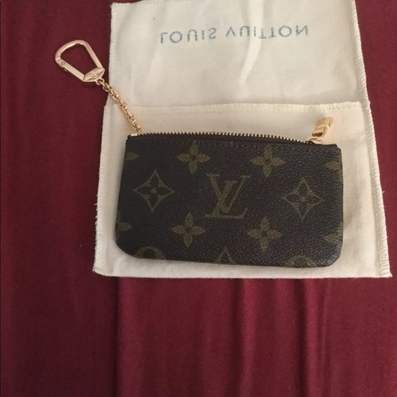 Louis Vuitton Accessories - Authentic Louis Vuitton key pouch